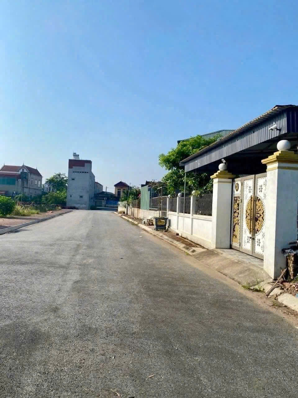 SĐCC BÁN 151m đất thị trấn Văn Giang, Hưng Yên. MT quyền lực 8.3m. Ô tô tránh- Hơn 5 tỷ - Ảnh chính